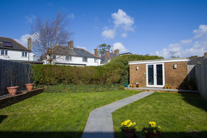 Photo 32- click for photo gallery